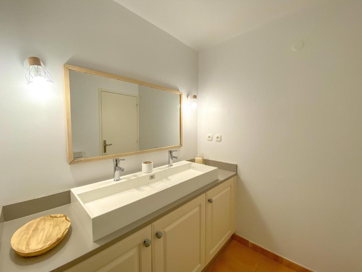 Appartement cosy pour un séjour bien-être Saumane-de-Vaucluse Esterno foto