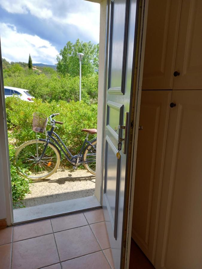 Appartement cosy pour un séjour bien-être Saumane-de-Vaucluse Esterno foto