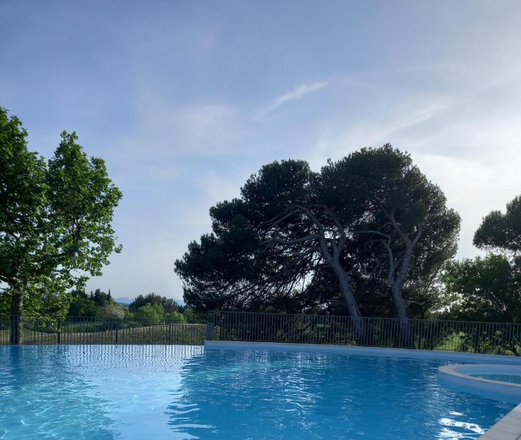 Appartement cosy pour un séjour bien-être Saumane-de-Vaucluse Esterno foto
